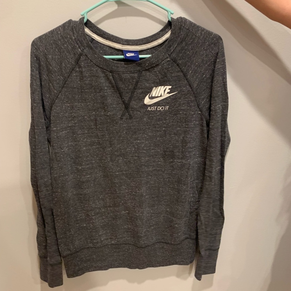 Nike crewneck